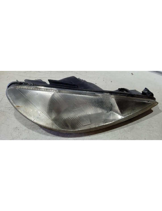 Farol Dianteiro Direito Peugeot 206 2004 - 2012 Direito