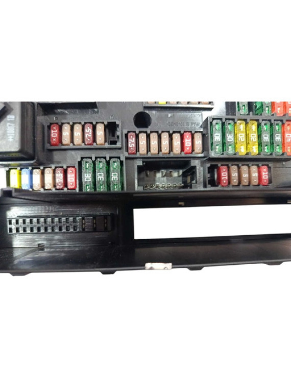 Caixa Fusíveis Bmw Série 5 550 2011 -2014 / 9210861-01