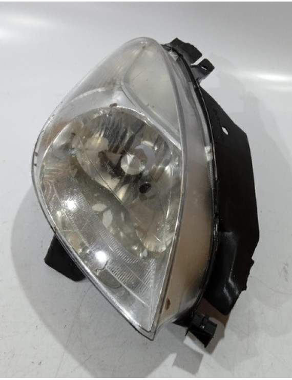 Farol Direito Xsara Picasso 2007 - 2013  Direito