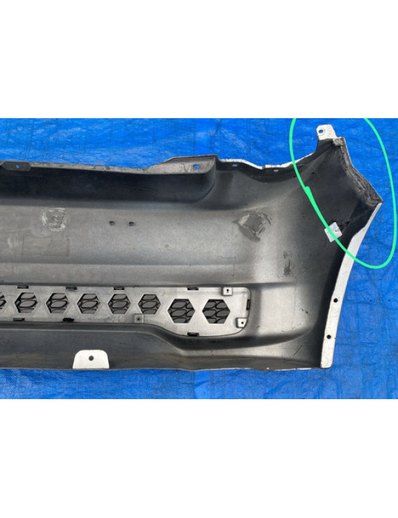 Parachoque Traseiro Kia Picanto 2004 Á 2011 / Detalhes