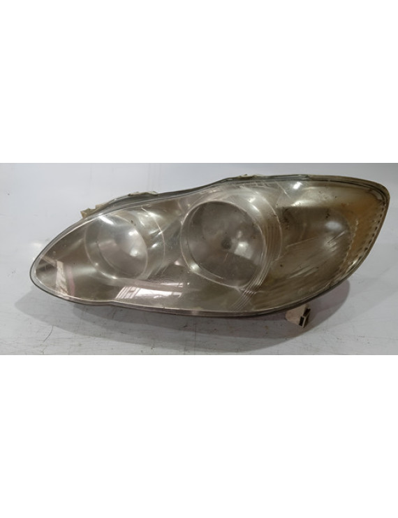 Farol Esquerdo Corolla Fielder 2003 - 2008 / Detalhe Esquerdo