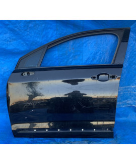 Porta Dianteira Esquerda C5 Sedan 2008 - 2012  / Detalhe Dianteira Esquerdo Preto