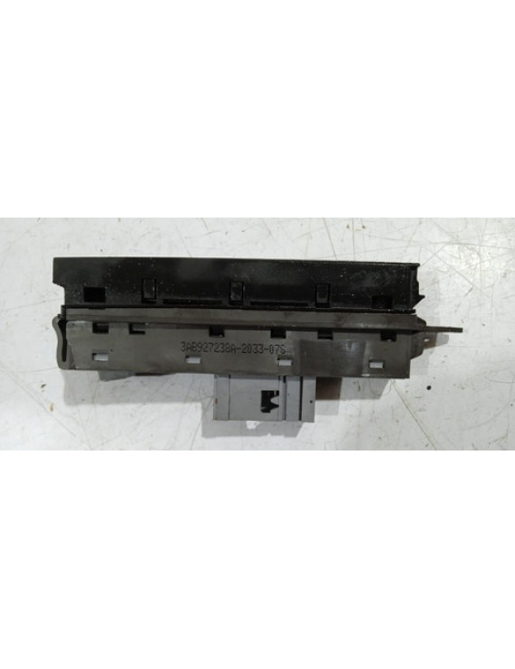 Botão Sensor De Estacionamento Passat 2011 - 2014 Preto