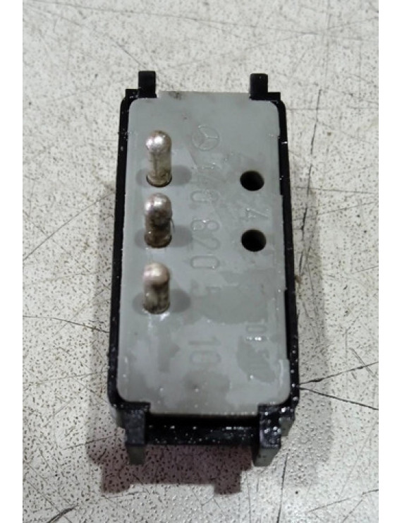 Botão Encosto Cabeça Traseiro Mercedes C280 1998 - 2000 Preto