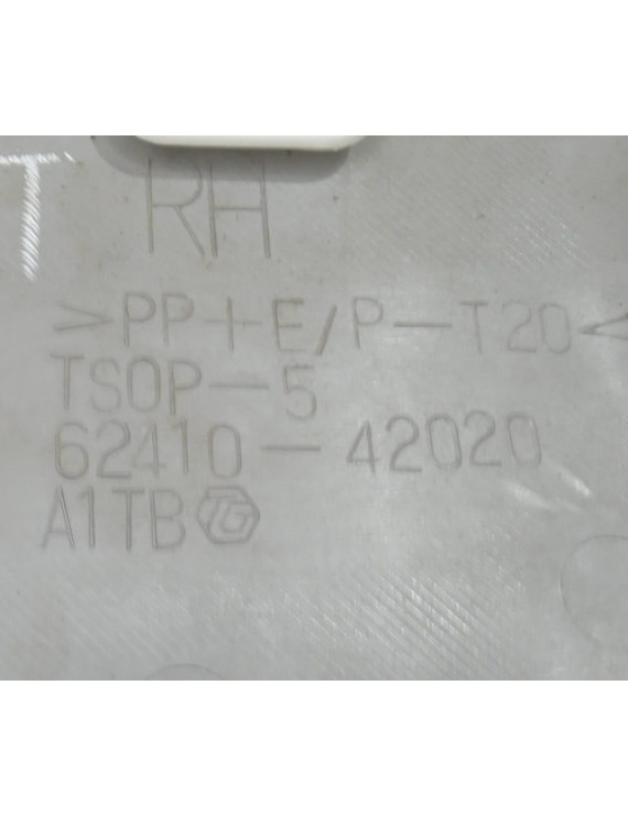 Acabamento Direito Coluna Central Toyota Rav4 2001 - 2005