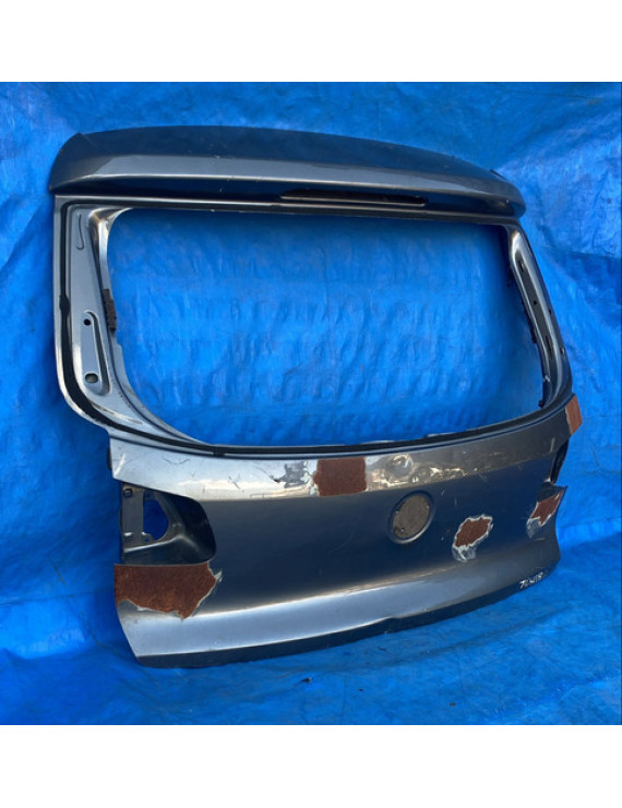 Tampa Traseira Tiguan 2009 A 2016  / Detalhe Azul