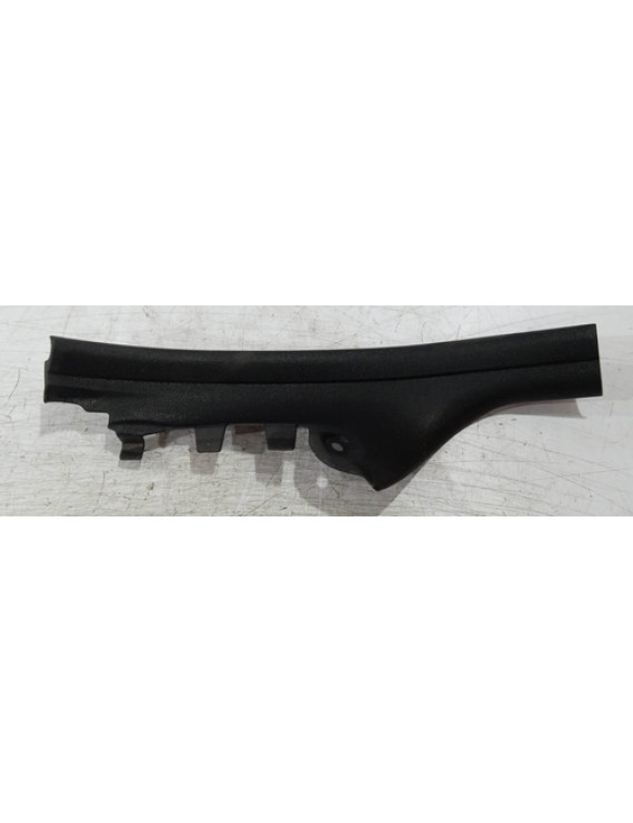 Acabamento Soleira Traseira Esquerda Bmw 135 2015 Preto