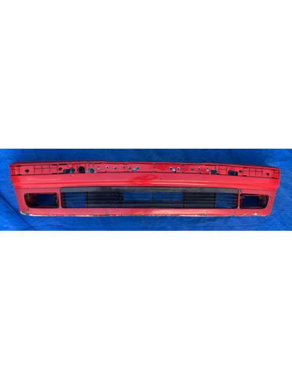 Parachoque Dianteiro Bmw E36 323 325 1992 A 1999 / Detalhe Vermelho