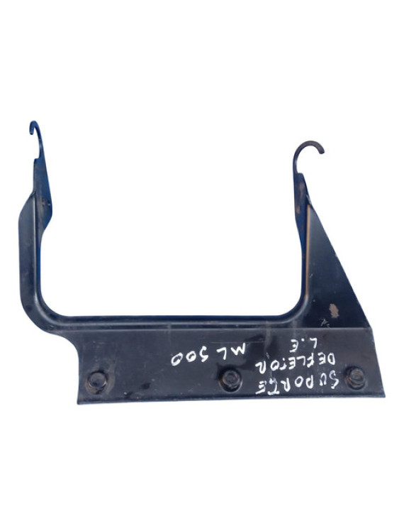 Suporte Defletor Esquerdo Mercedes Ml500 2004 2005 2006 Preto