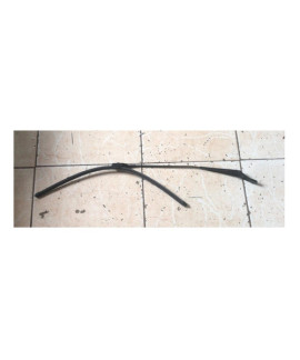 Braço Limpador Com Haste Dianteiro Peugeot 3008 2012 Esquerdo
