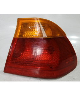 Lanterna Direita Bmw 320 325 1999 2000 2001 2002 Direito/passageiro Vermelho
