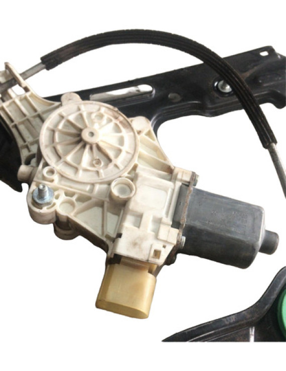 Máquina De Vidro Dianteira Direita Bmw 118i 2010