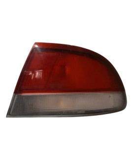 Lanterna Direita Mazda 626 Glx 1993 1994 1995 1996 1997 Direito/passageiro Vermelho Lanterna Direita Mazda 626 Glx 1993 1994 1995 1996 1997 Direito/passageiro Vermelho