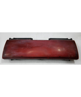 Lanterna Central Tampa Traseira Suzuki Swift 1989 - 2004 Ambos Lados Vermelho Lanterna Central Tampa Traseira Suzuki Swift 1989 - 2004 Ambos Lados Vermelho