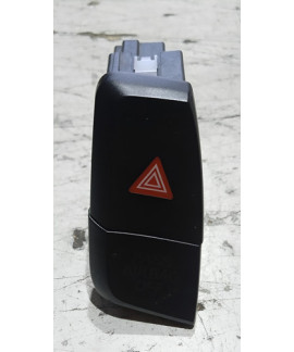 Botão Pisca Alerta Audi A4 2009 2010 2011 2012 Preto Botão Pisca Alerta Audi A4 2009 2010 2011 2012 Preto
