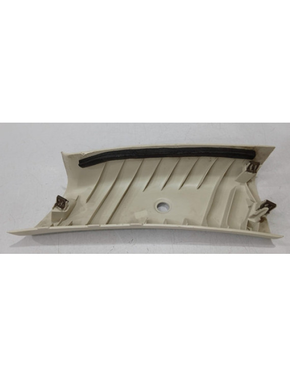 Moldura Coluna Traseira Esquerda Pt Cruiser 2008