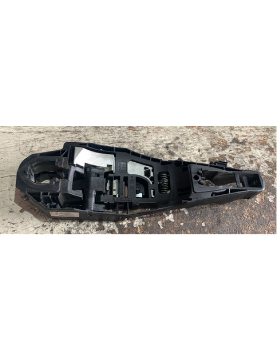 Suporte Maçaneta Dianteira Esquerda Peugeot 3008 2019 Preto