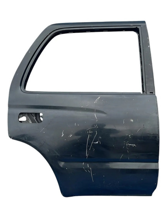 Porta Traseira Direita Toyota Hilux Sw4 1998 A 2004 Detalhes Traseira Direita Preto