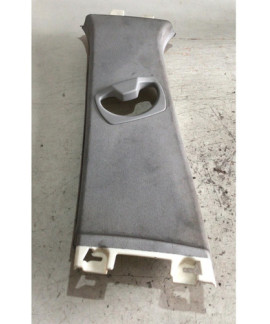 Acabamento Coluna Cinto Esquerdo Bmw 320i 2010 Acabamento Coluna Cinto Esquerdo Bmw 320i 2010