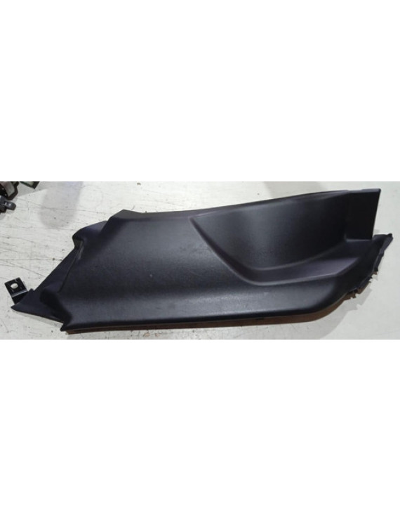 Moldura Lateral Esquerdo Banco Traseiro Lancer 2014 Preto