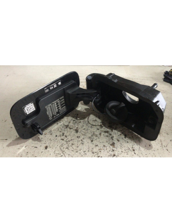 Portinhola Do Tanque Mercedes Benz E250 2014 Traseira Preto