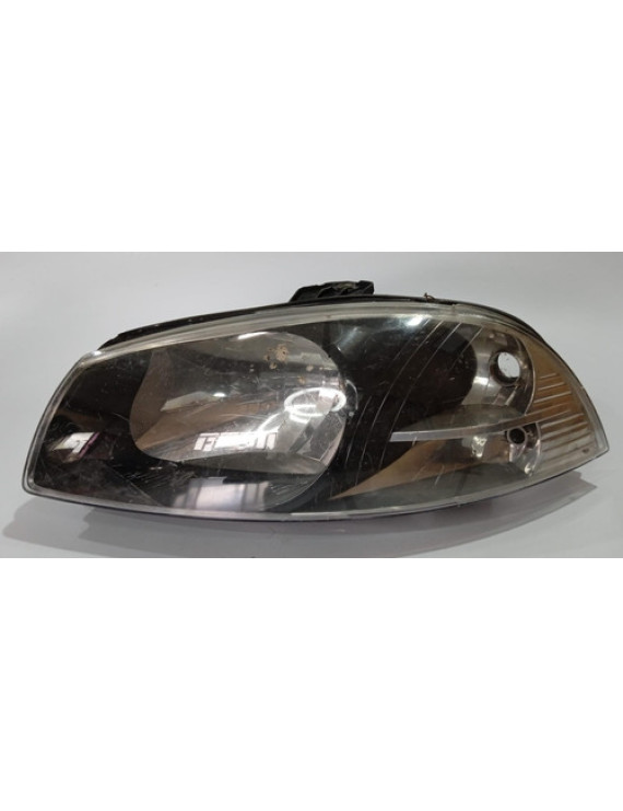 Farol Esquerdo Fiat Siena Palio Strada 2008 - 2015 Detalhe Esquerdo/motorista