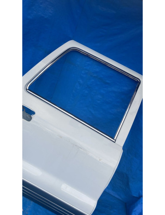 Porta Traseira Esquerda Sportage 1999 2000 2001  Traseira Esquerdo Branco