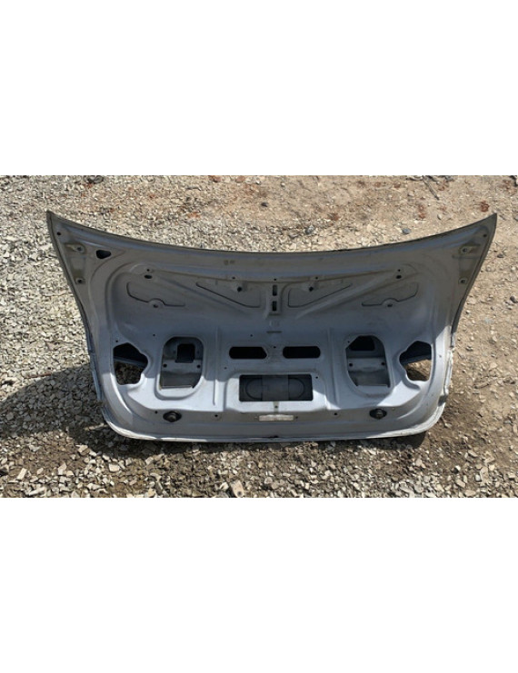 Tampa Traseira Bmw 320 2009 2010 2011 2012 / Detalhe Cinza