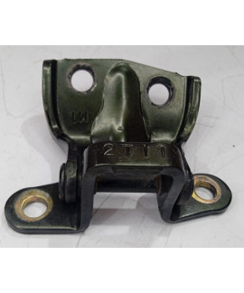 Dobradiça Inferior Porta Traseiro Esquerdo L200 1998 Dobradiça Inferior Porta Traseiro Esquerdo L200 1998