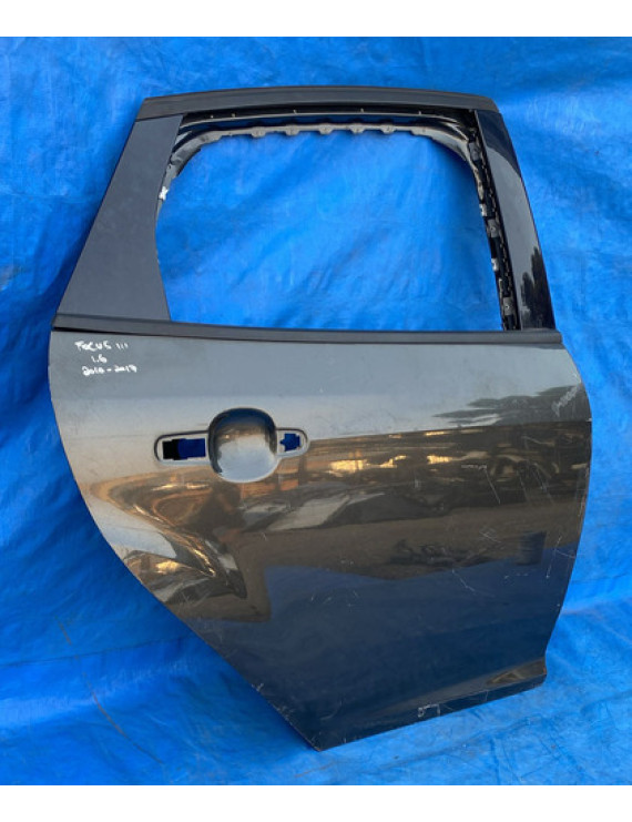 Porta Traseira Direita Focus Sedan 2014 A 2018 Traseira Direita Preto