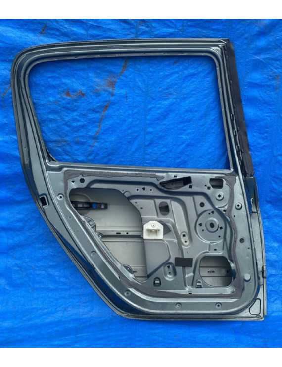 Porta Traseira Esquerda Peugeot 307 Sw 2003 A 2011 Detalhe Traseira Esquerdo Preto