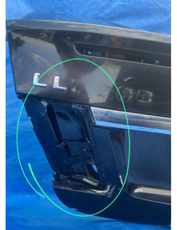 Tampa Traseira Mercedes Clc200 2008 A 2011 / Detalhe Preto