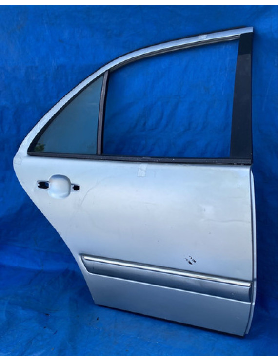Porta Traseira Direita Mercedes E320 1995 A 2002 Traseira Direita Prateado