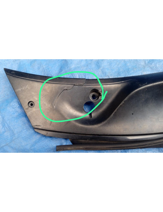 Grade Churrasqueira Grand Caravan 2003 - 2007 Detalhe Preto Fosco