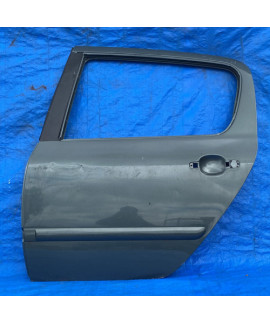 Porta Traseira Esquerda Peugeot 307 Sw 2003 A 2011 Detalhe Traseira Esquerdo Preto