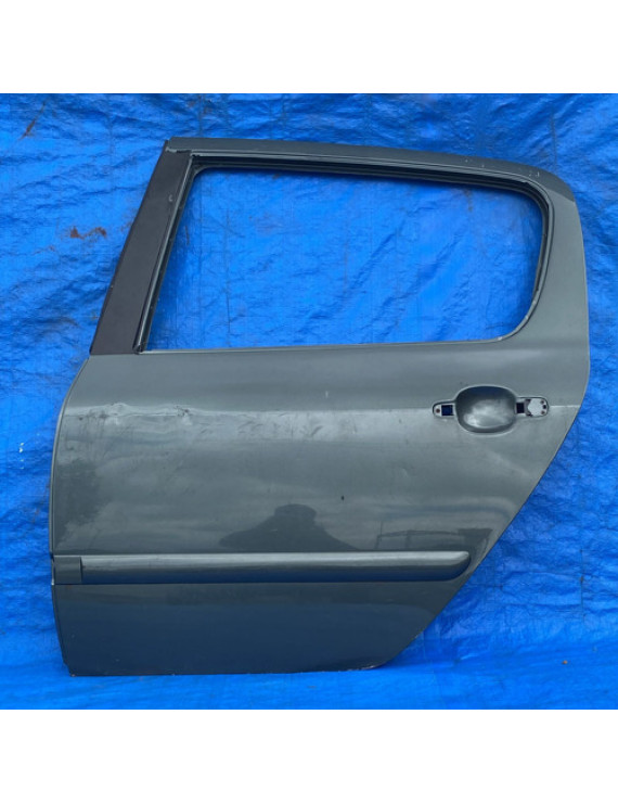 Porta Traseira Esquerda Peugeot 307 Sw 2003 A 2011 Detalhe Traseira Esquerdo Preto