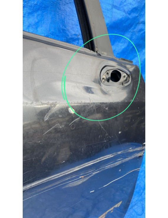 Porta Dianteira Direita Fiat Linea 2009 A 2016 Dianteira Direita Preto