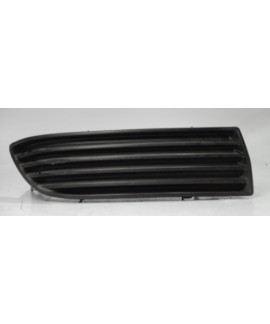Moldura Farol Milha Direito Corolla 2003 - 2008 Preto Direito