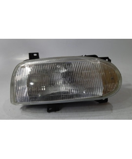 Farol Direito Golf 1995 1996 1997 1998 Direito/passageiro