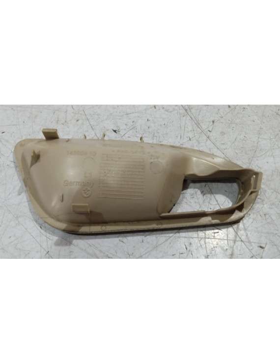 Moldura Interna Maçaneta Dianteira Esquerda Bmw 135 2015 Dianteira