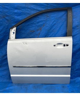 Porta Dianteira Esquerda Town & Country 2008 A 2016 Detalhe Dianteira Esquerdo Prateado