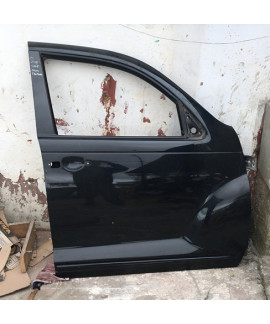Porta Dianteira Direita Chrysler Pt Cruiser 2004 Dianteira Direito Preto Porta Dianteira Direita Chrysler Pt Cruiser 2004 Dianteira Direito Preto