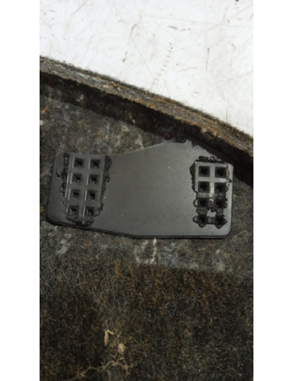 Moldura Esquerda Do Porta Malas Audi A5 2009 - 2013 Preto