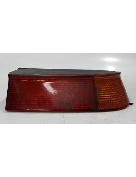 Lanterna Direita Alfa Romeo 164 1987 - 1997 Direito/passageiro Vermelho