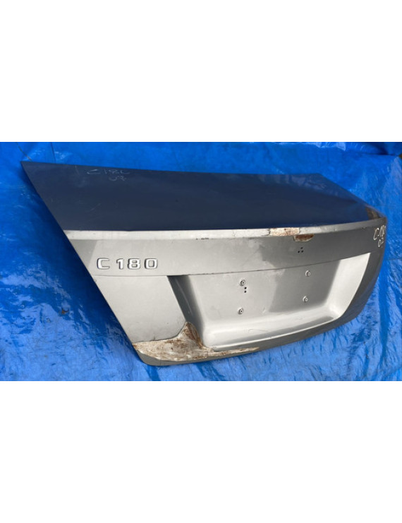 Tampa Traseira Mercedes C180 2008 A 2014 / Detalhes Prateado