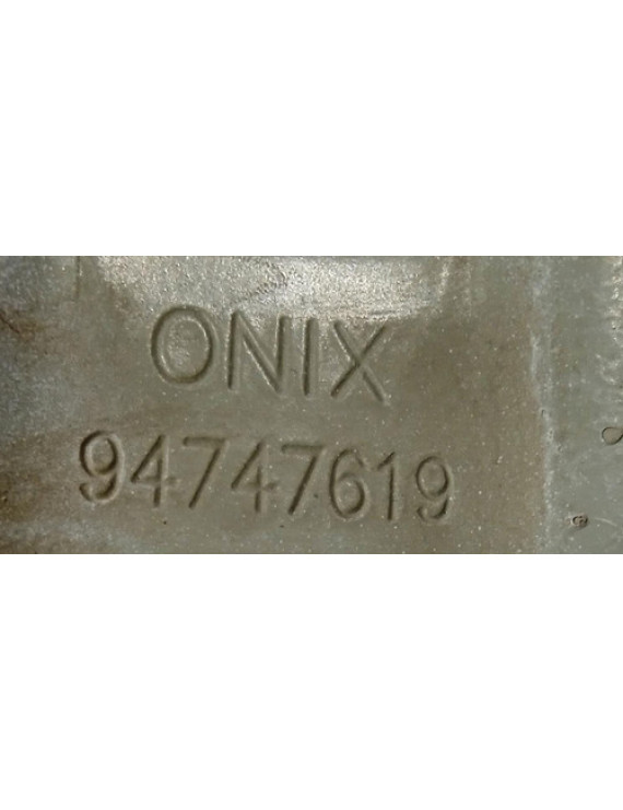 Dobradiça Direita Capô Onix 2013 - 2019