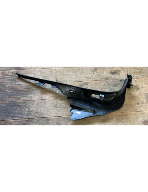 Acabamento Lateral Esquerdo Peugeot 3008 2019 9811462177