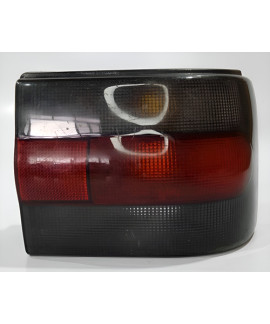 Lanterna Direita Renault 19 1991 1992 1993 1994 Avaria Direito/passageiro Vermelho