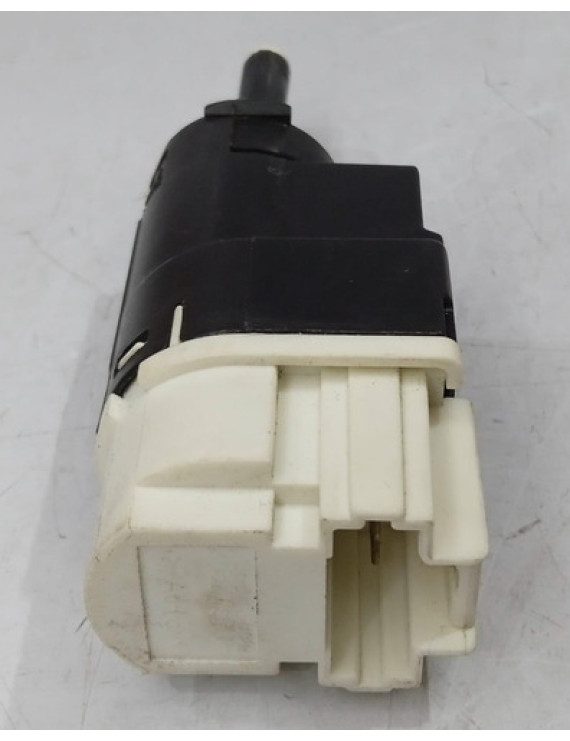 Interruptor Luz Freio Duster Sandero 2015 - 2020