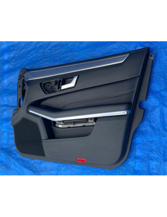 Forro De Porta Dianteira Direita Mercedes E250 2014 2015